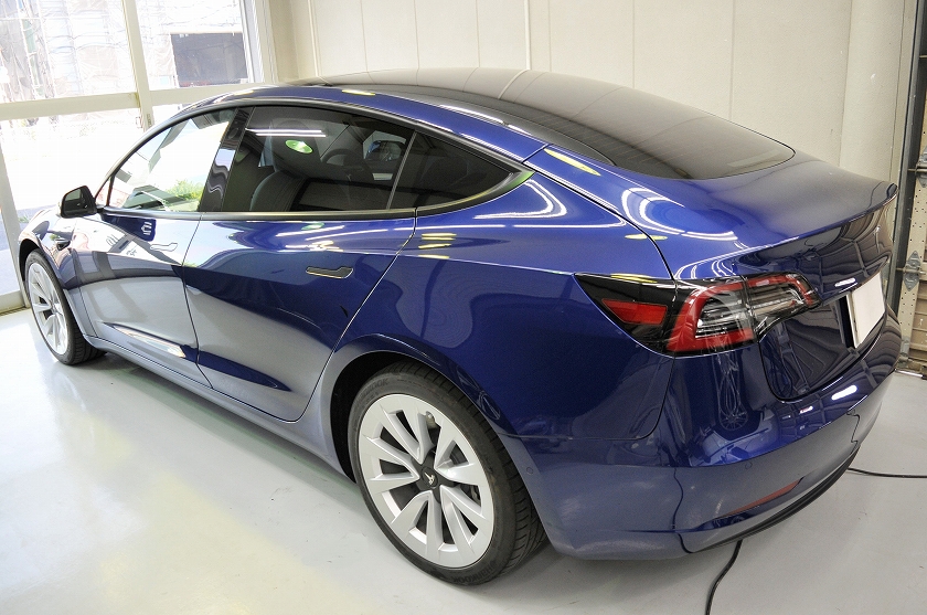 テスラモデル3 カーフィルム施工後 左後方