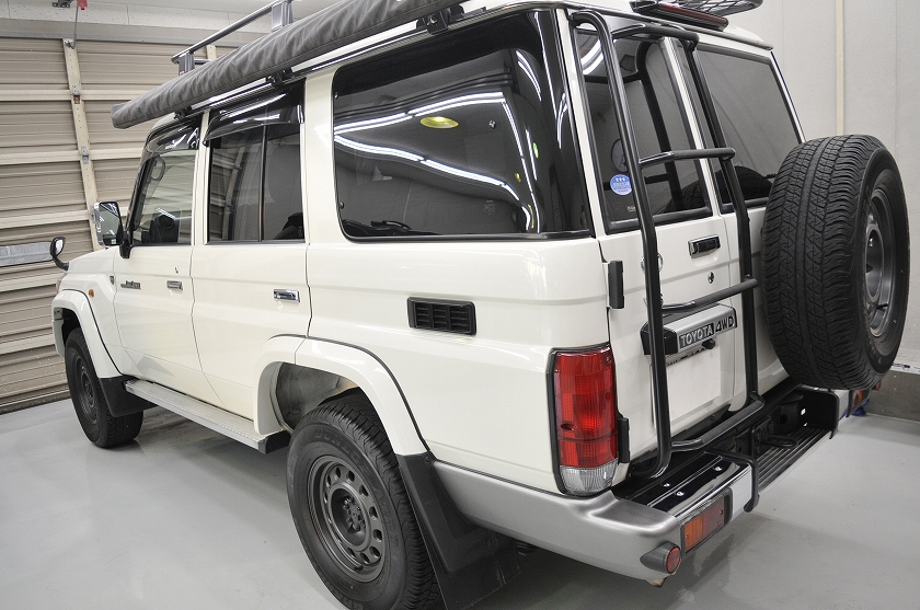 10.ランクル70 カーフィルム施工後 左後方