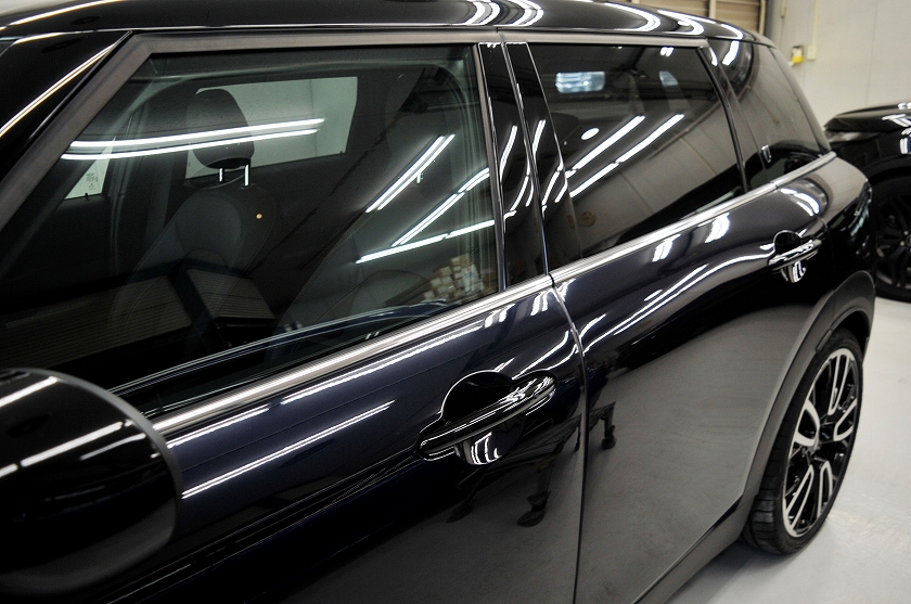 8.BMWミニ クラブマン 左側面 カーフィルム施工後