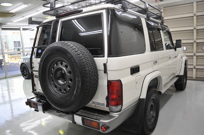 8.ランクル70 カーフィルム施工後 右後方