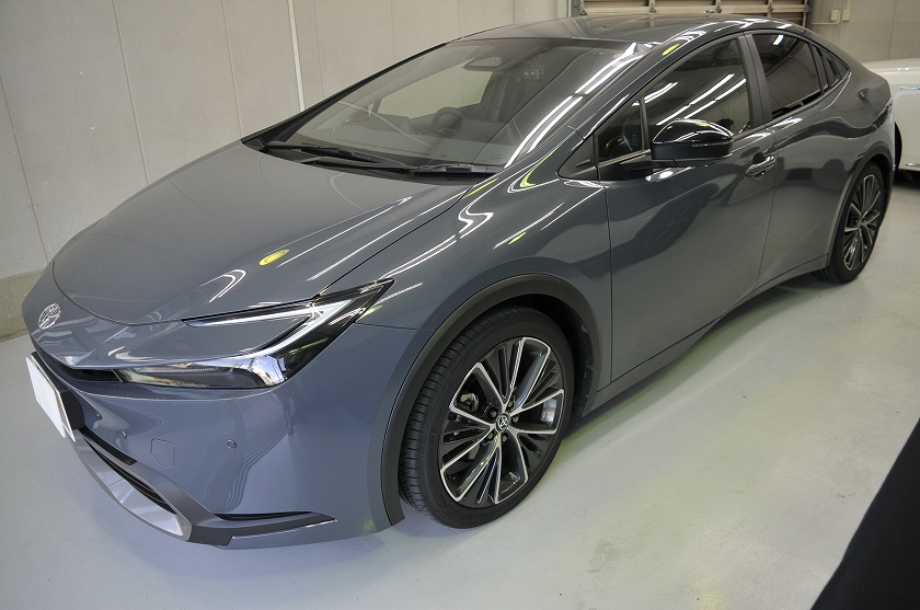 プリウス 60系 左前方 カーフィルム 施工後