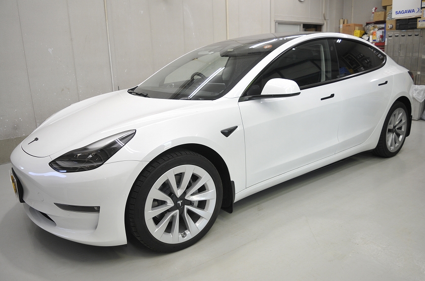 テスラ モデル3　カーフィルム施工事例