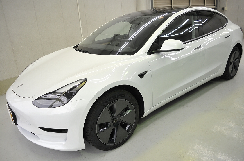 テスラ モデル3　カーフィルム施工事例