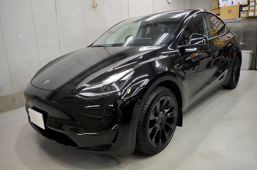 テスラ モデルY カーフィルム施工事例