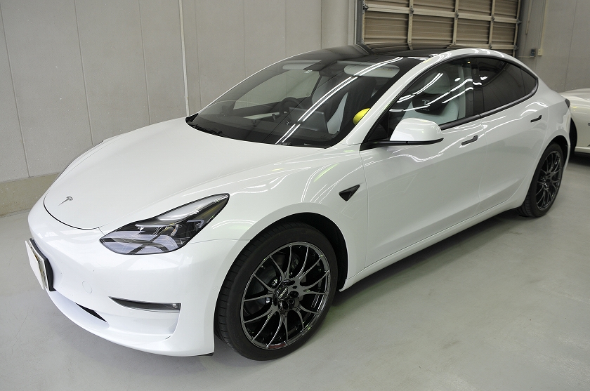 テスラ モデル3 カーフィルム施工事例