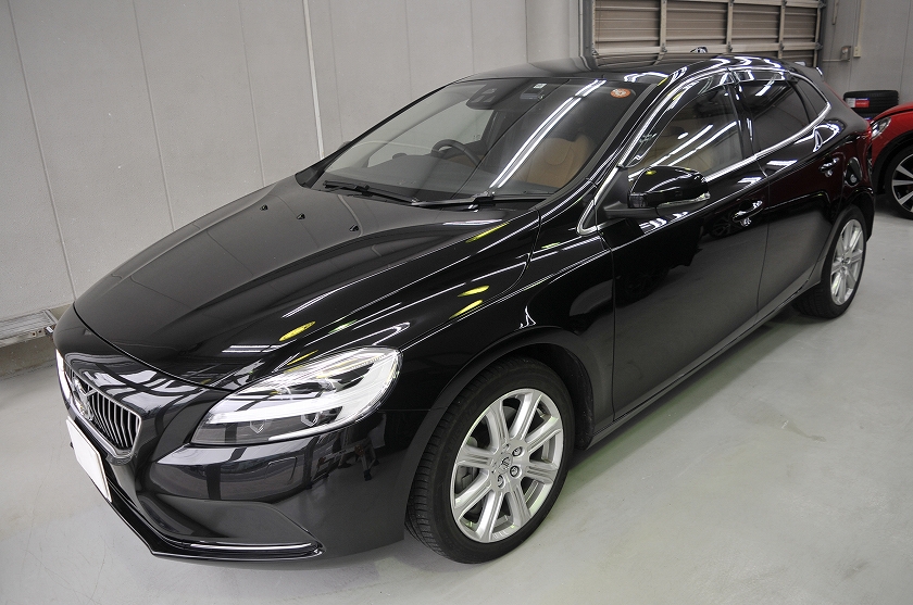 ボルボ V40 カーフィルム施工事例