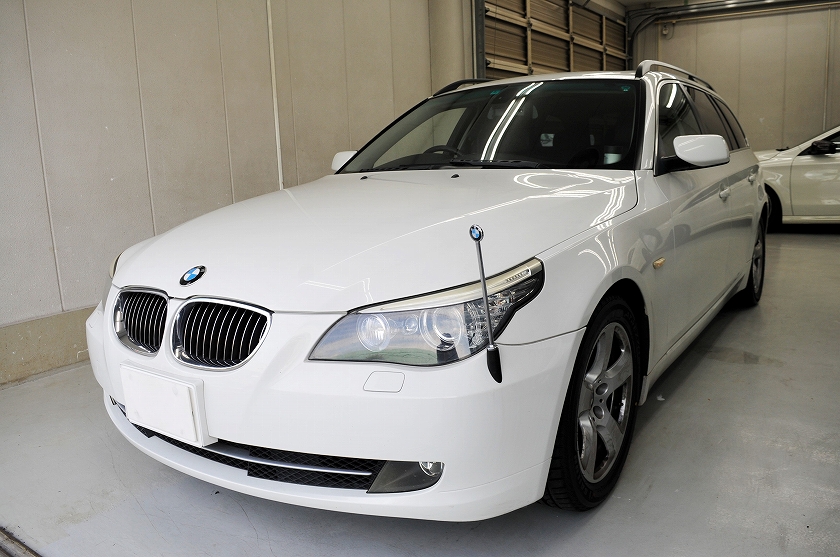 BMW 525i ツーリング カーフィルム施工事例