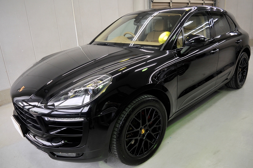 ポルシェ マカン カーフィルム施工事例