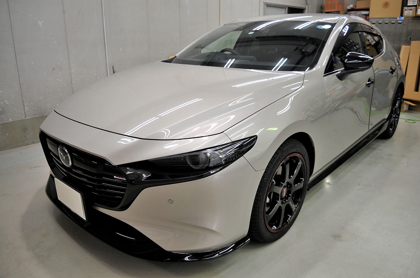 マツダ 3 カーフィルム施工事例