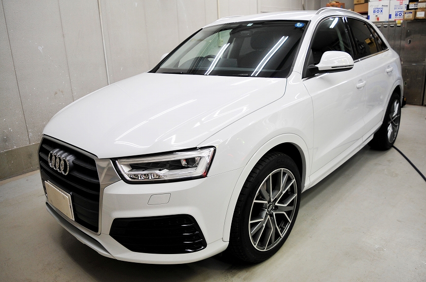 アウディ Q3 カーフィルム施工事例