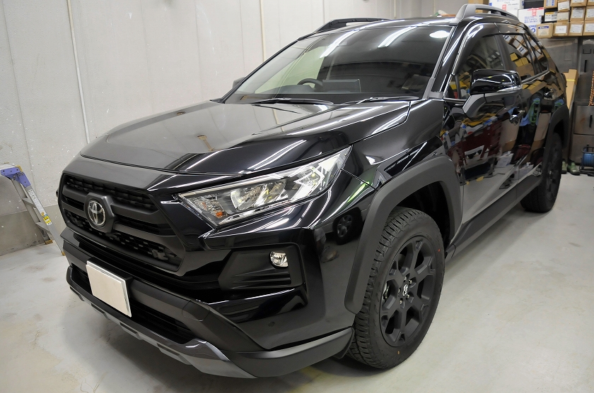 トヨタ RAV4 カーフィルム施工事例