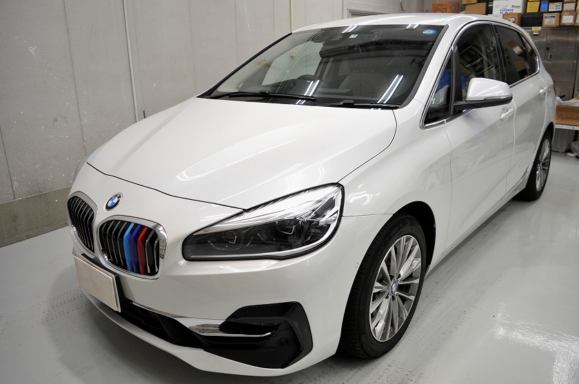 BMW 218d アクティブツアラー カーフィルム施工事例