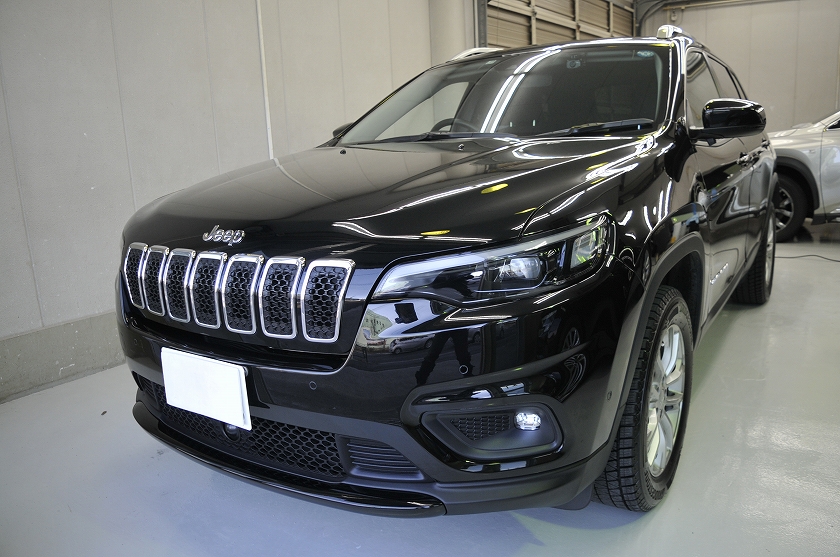 Jeep チェロキー カーフィルム施工事例