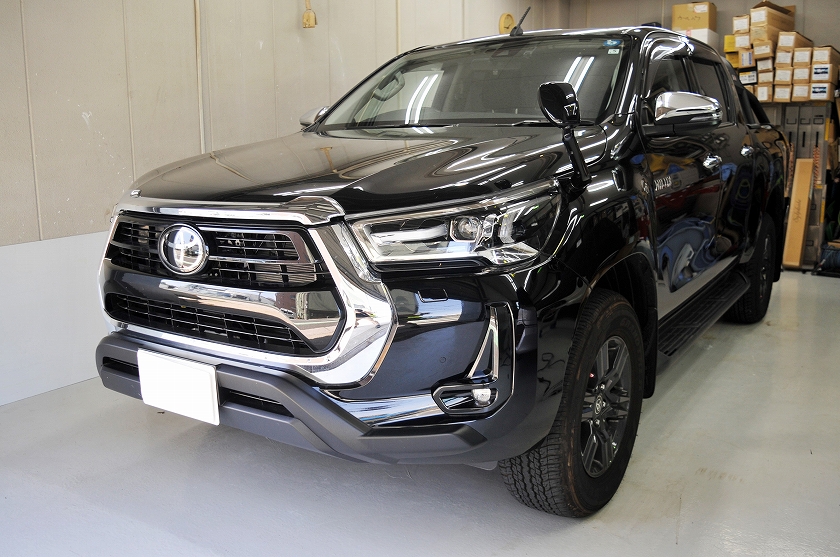 トヨタ ハイラックス カーフィルム施工事例