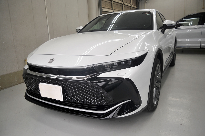 トヨタ クラウン クロスオーバー カーフィルム 施工例