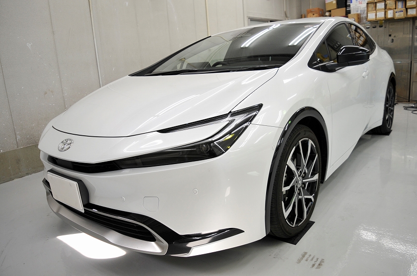 トヨタ プリウス　カーフィルム 施工例