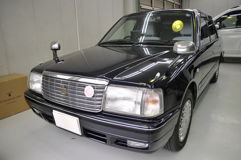 トヨタ クラウン コンフォート　カーフィルム 施工例