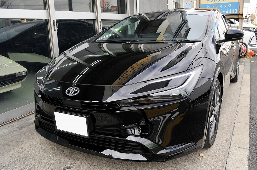 トヨタ プリウス　カーフィルム 施工例