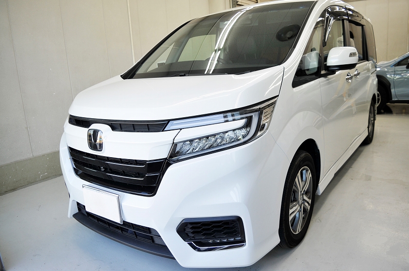 ホンダ ステップワゴン カーフィルム 施工例