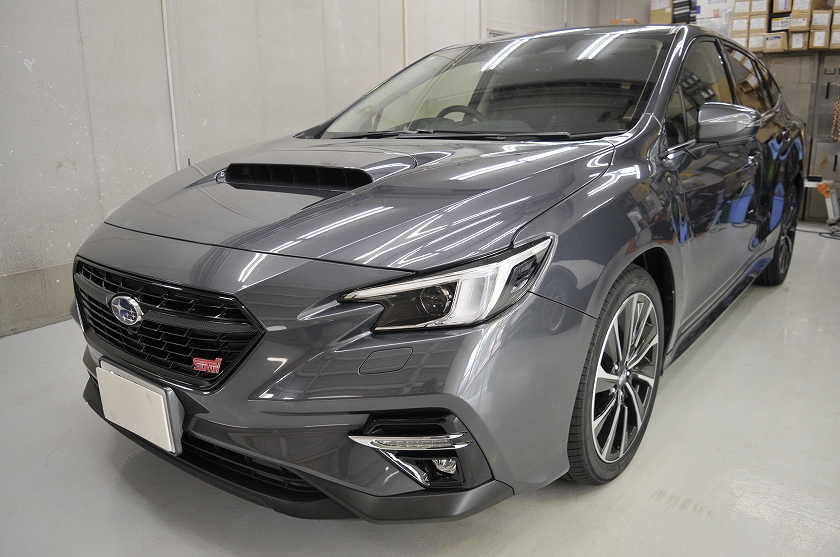 スバル レヴォーグ　カーフィルム 施工例