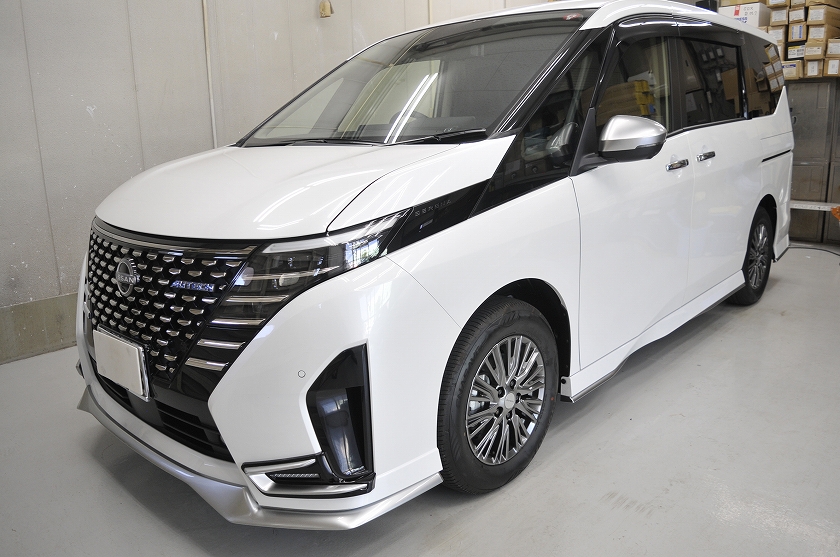 ニッサン セレナ カーフィルム 施工例