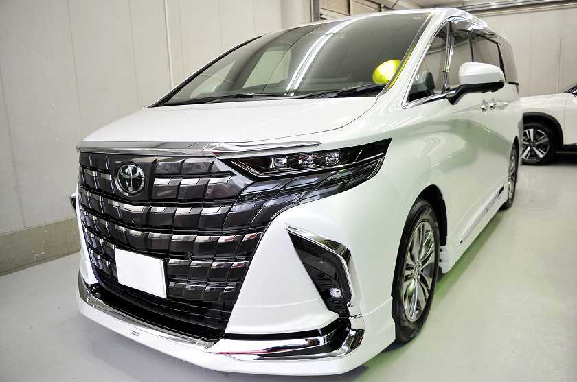 トヨタ アルファード(40系)カーフィルム 施工例