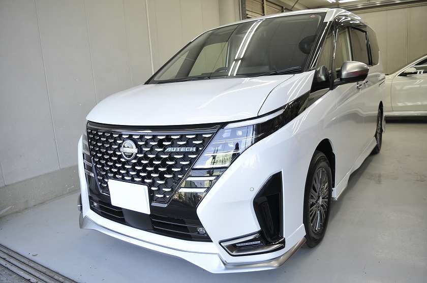 ニッサン セレナ　カーフィルム 施工事例