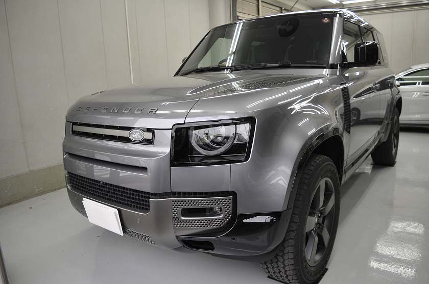 ランドローバー ディフェンダー 110　カーフィルム 施工事例