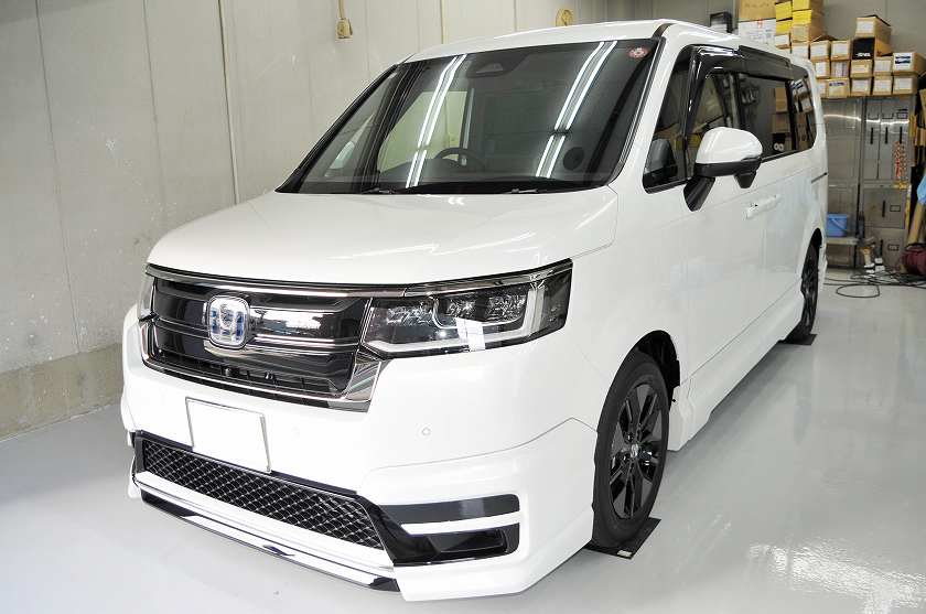 ホンダ ステップワゴン　カーフィルム 施工事例