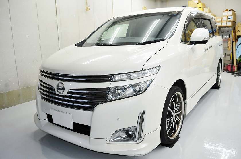 日産 エルグランド　カーフィルム施工事例